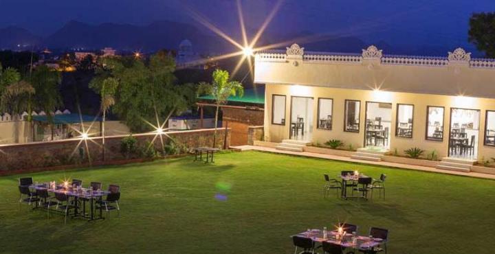 Garden Hotel By Hrh Group Of Hotels Udaipur Exterior foto
